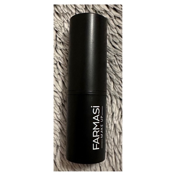 Farmasi Full Coverage Stick Concealer - 01 - Picture 1 of 3